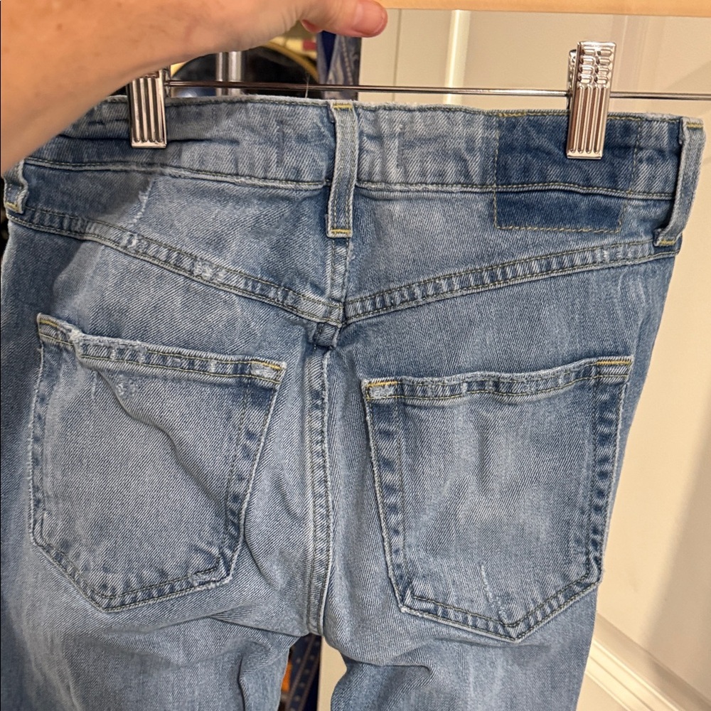 AMO Jeans - Picture 3 of 3
